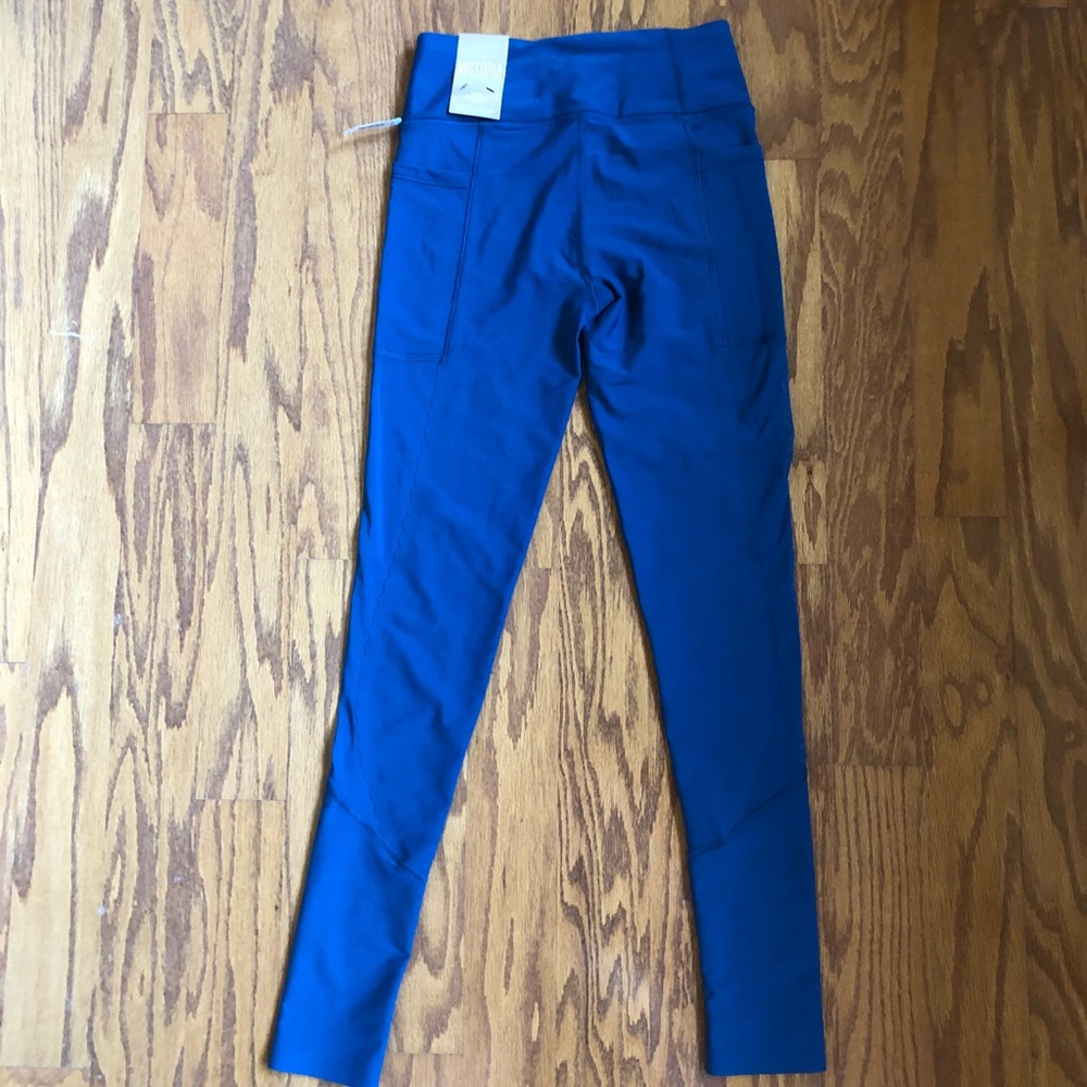 Victoria’s Secret workout tights